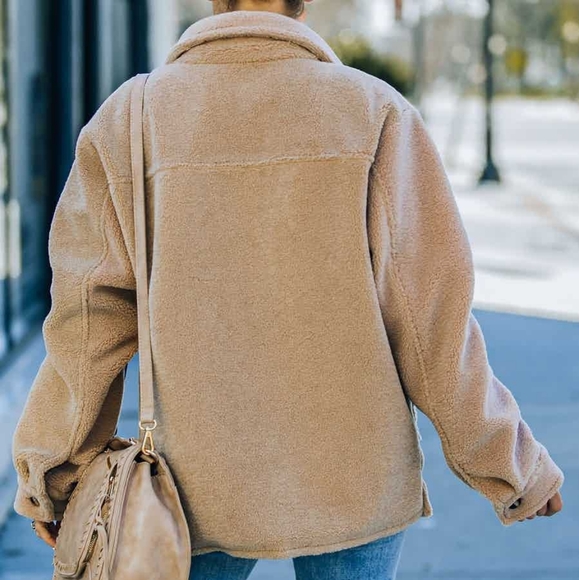 Vici Noble Pocketed Teddy Jacket - Camel - Picture 4 of 9